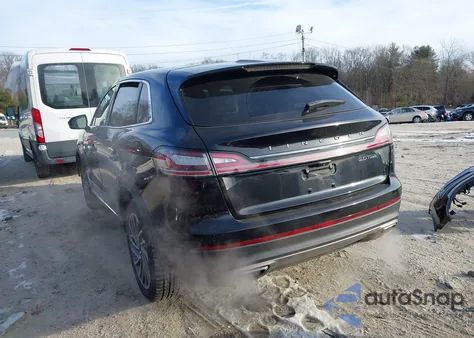 2020 Lincoln Nautilus Reserve z USA, uszkodzony, nr VIN 2LMPJ8K90LBL12814